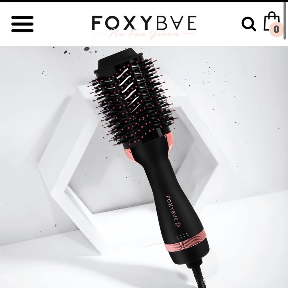 Rose Gold blowout dryer brush